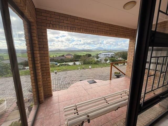 3 Bedroom Property for Sale in Fraaiuitsig Western Cape